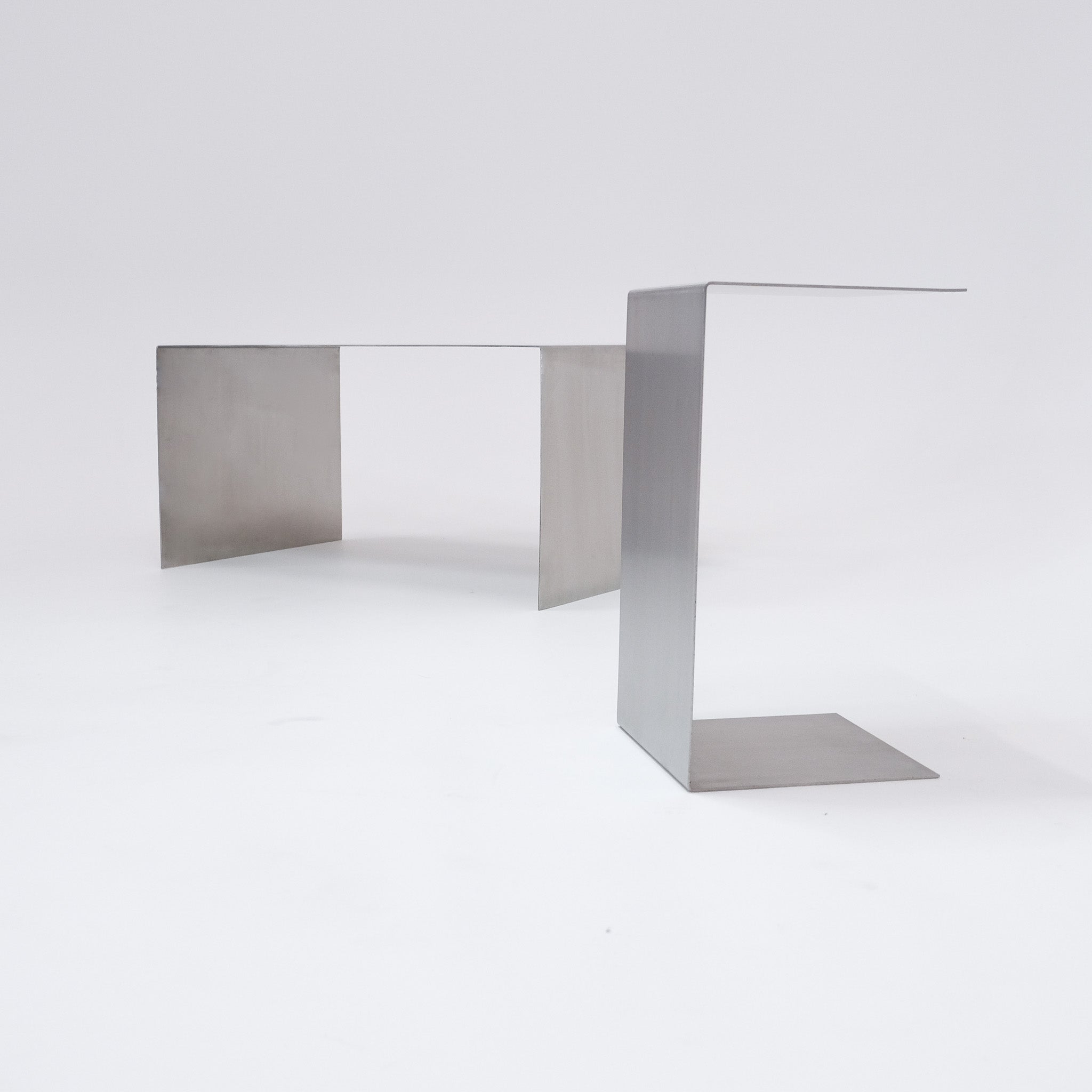 STAHLSOCKEL OSLO - Acier Studio